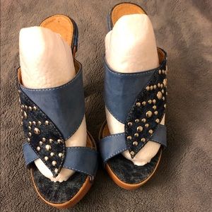 New never used sandal